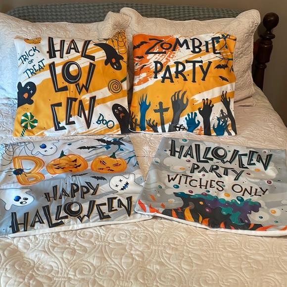 Halloween pillow covers set a 4 - Picture 1 of 7